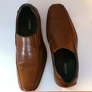 Men brown leather Steve Madden size 11.5, great condition